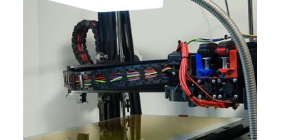 The MendelMax 3 3D printer - The X axis cable chain assembly at its maximum extension